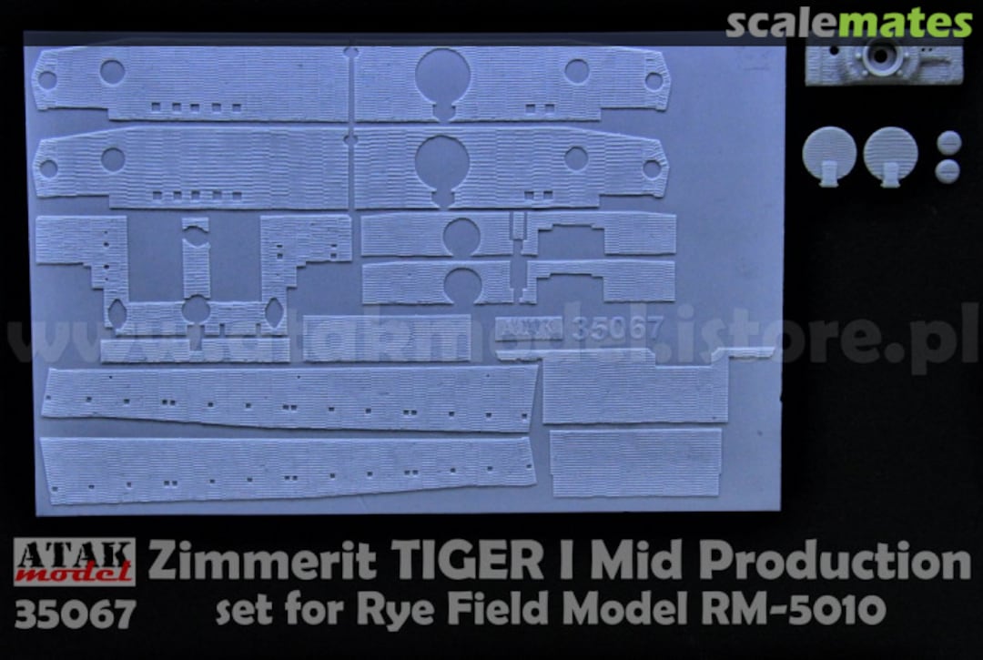 Boxart Zimmerit für Tiger I mid Production Rye Field 35067 Atak Model Boxart Zimmerit für Tiger I mid Production Rye Field 35067 Atak Model