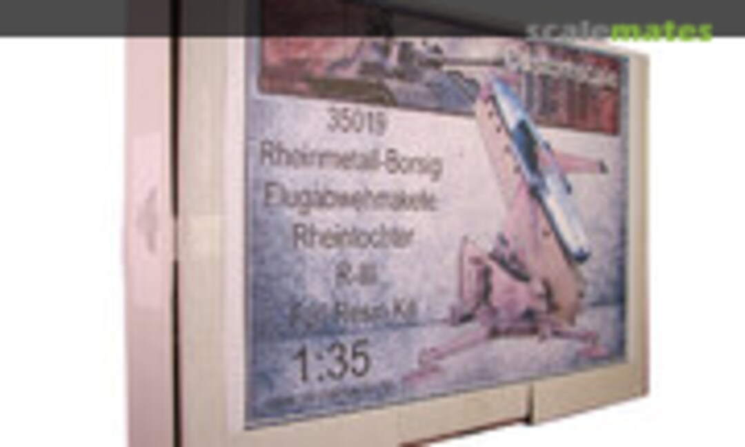 1:35 Rheinmetall-Borsig Flugabwehrrakete Rheintochter R-III (Custom-Scale 35019) 35019