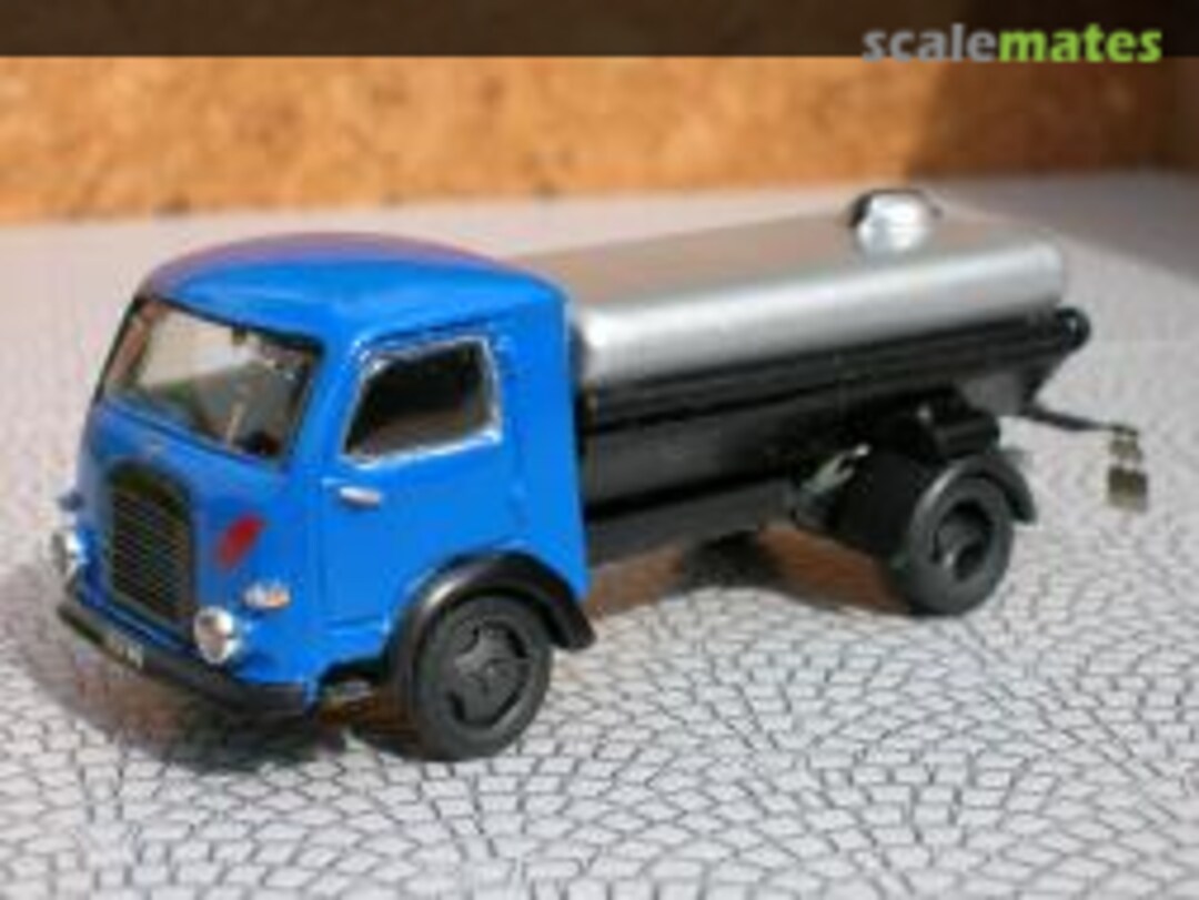 Boxart OM LEONCINO-LUPETTO I.V. 87/58 IV Model Factory Boxart OM LEONCINO-LUPETTO I.V. 87/58 IV Model Factory