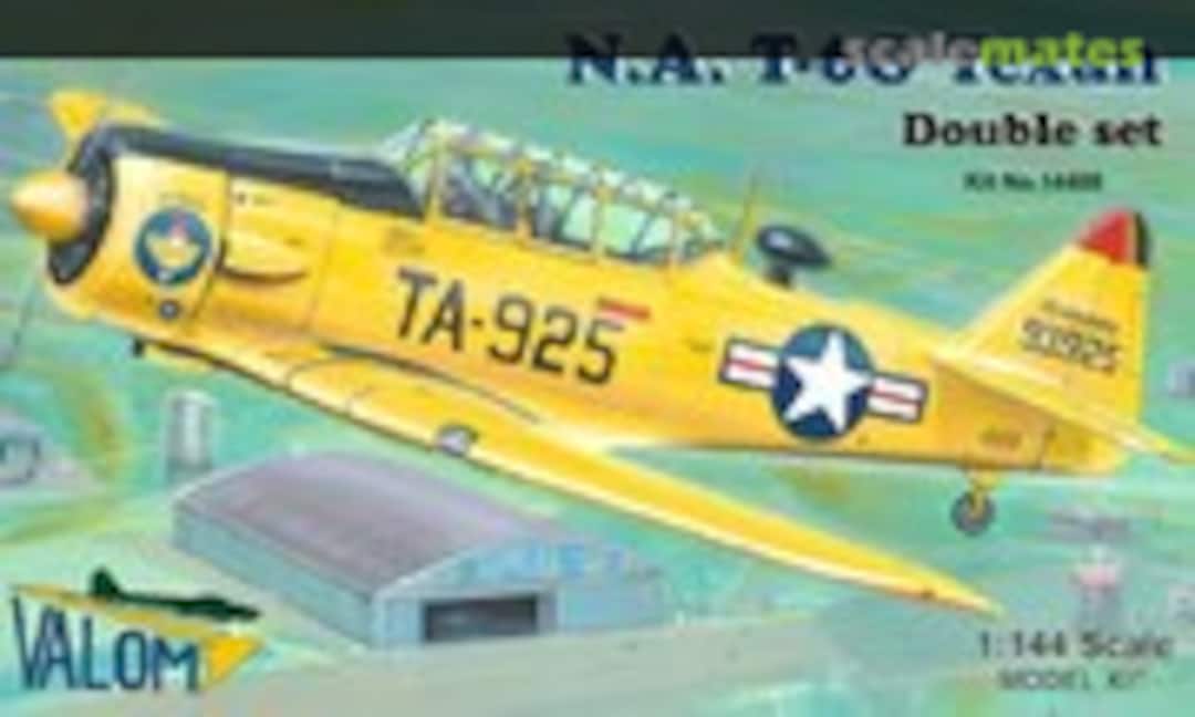 1:144 North American T-6G Texan (Valom 14408)