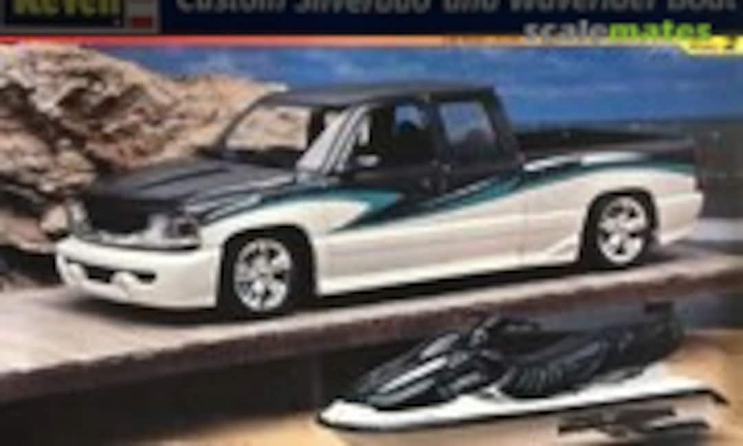 1:25 Custom Silverado and Waverider Boat (Revell 85-7666)