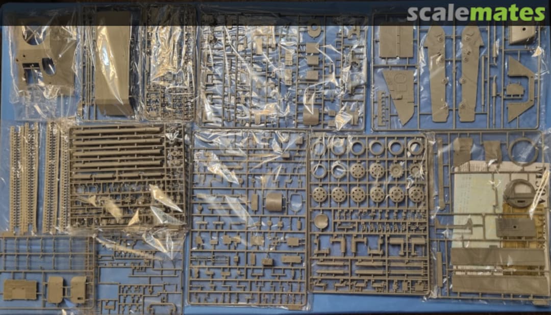 Contents M50A1 Ontos with Interior 1019 Takom Contents M50A1 Ontos with Interior 1019 Takom