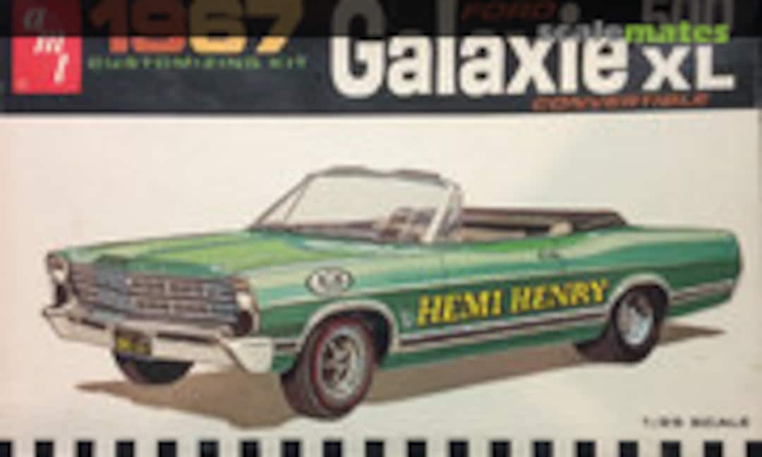 1:25 1967 Ford Galaxie 500 XL convertible (AMT 6117-200)