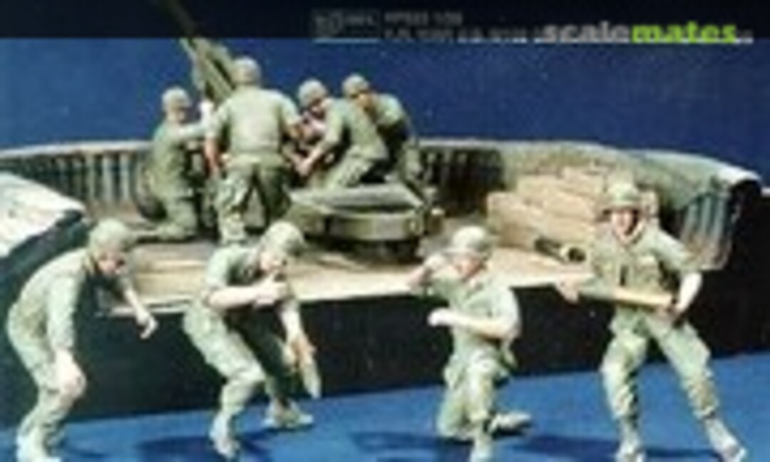 1:35 M102 U.S. Gun Crew & Compensator (Hobby Fan HF523) HF523