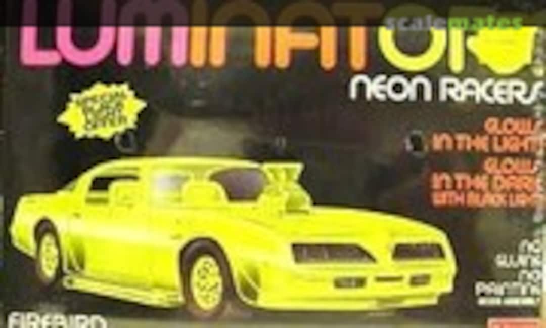 1:32 Luminators Firebird (Monogram 1606)