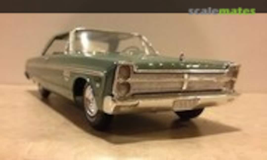 1:25 1965 Plymouth Fury III (Jo-Han )