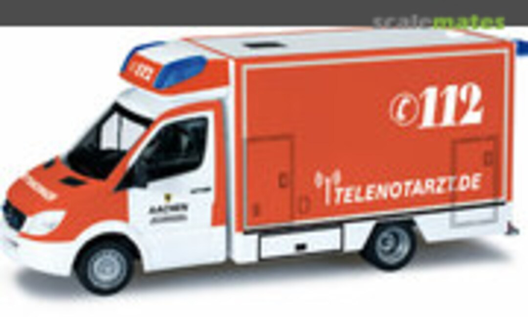 1:87 Mercedes-Benz Sprinter ´06 Fahrtec RTW &quot;fire brigade Aachen&quot; (Herpa 090070)