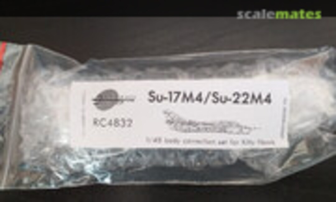 1:48 Su-17M4/Su-22M4 (A.M.U.R. Reaver RC4832) RC4832