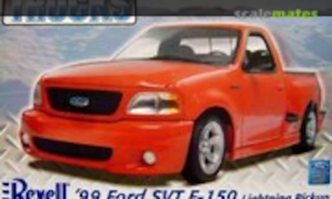 1:25 '99 Ford SVT F-150 Lightning Pickup (Revell 85-7201)