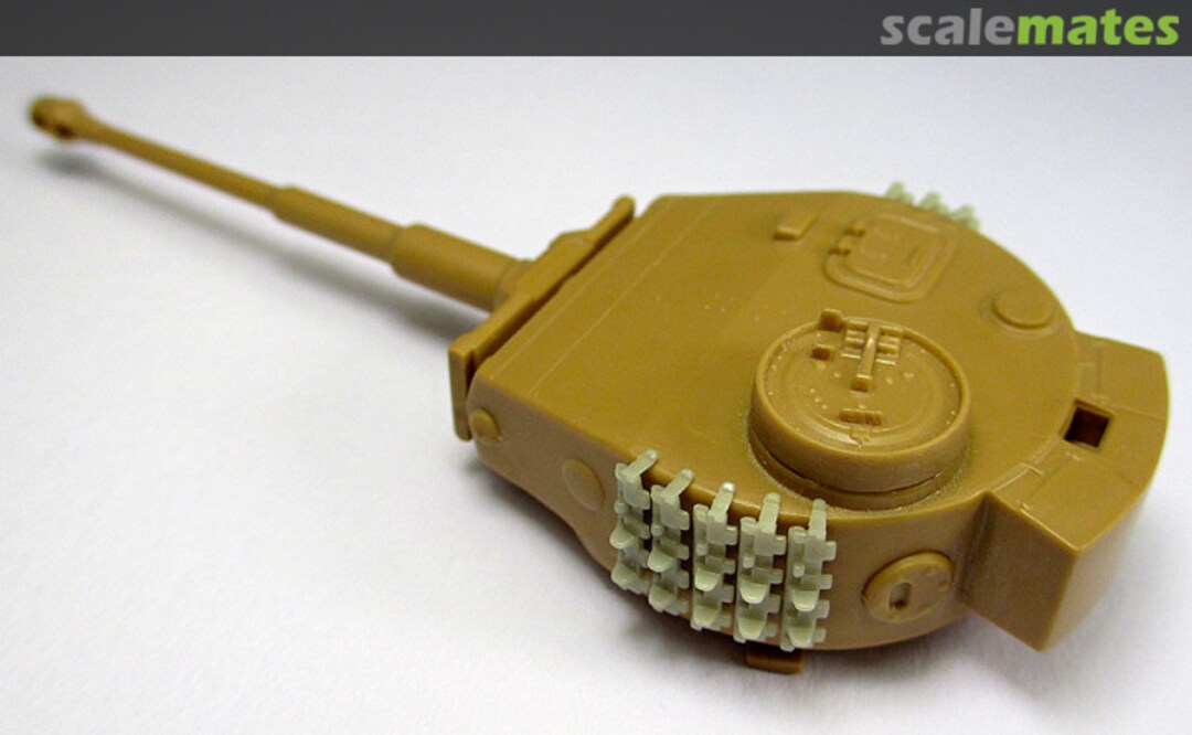 Boxart Segments of Tiger tracks for turret RP72001 Atol Hobby Boxart Segments of Tiger tracks for turret RP72001 Atol Hobby