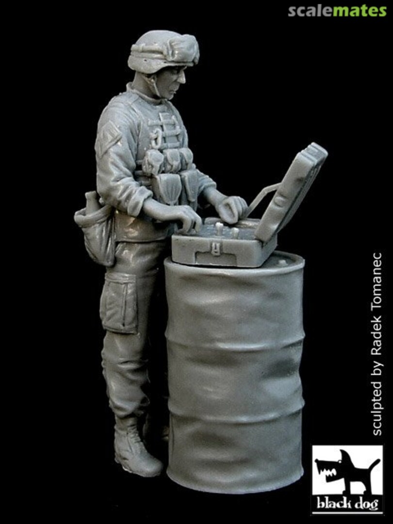 Boxart EOD Operation in Iraq (for EOD robot) F35011 Black Dog Boxart EOD Operation in Iraq (for EOD robot) F35011 Black Dog