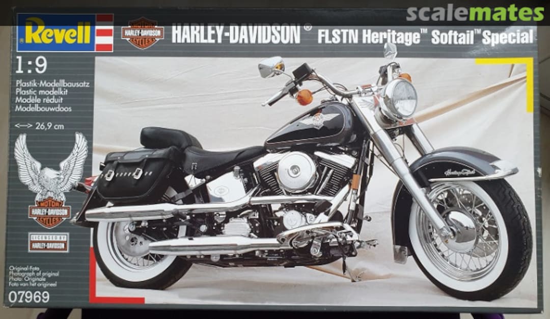 Boxart Harley-Davidson FLSTN Heritage Softail Nostalgia 07969 Revell Boxart Harley-Davidson FLSTN Heritage Softail Nostalgia 07969 Revell