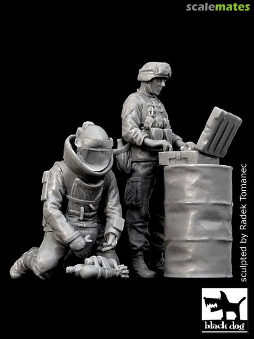 Boxart EOD Team in Iraq No 2 F35012 Black Dog Boxart EOD Team in Iraq No 2 F35012 Black Dog
