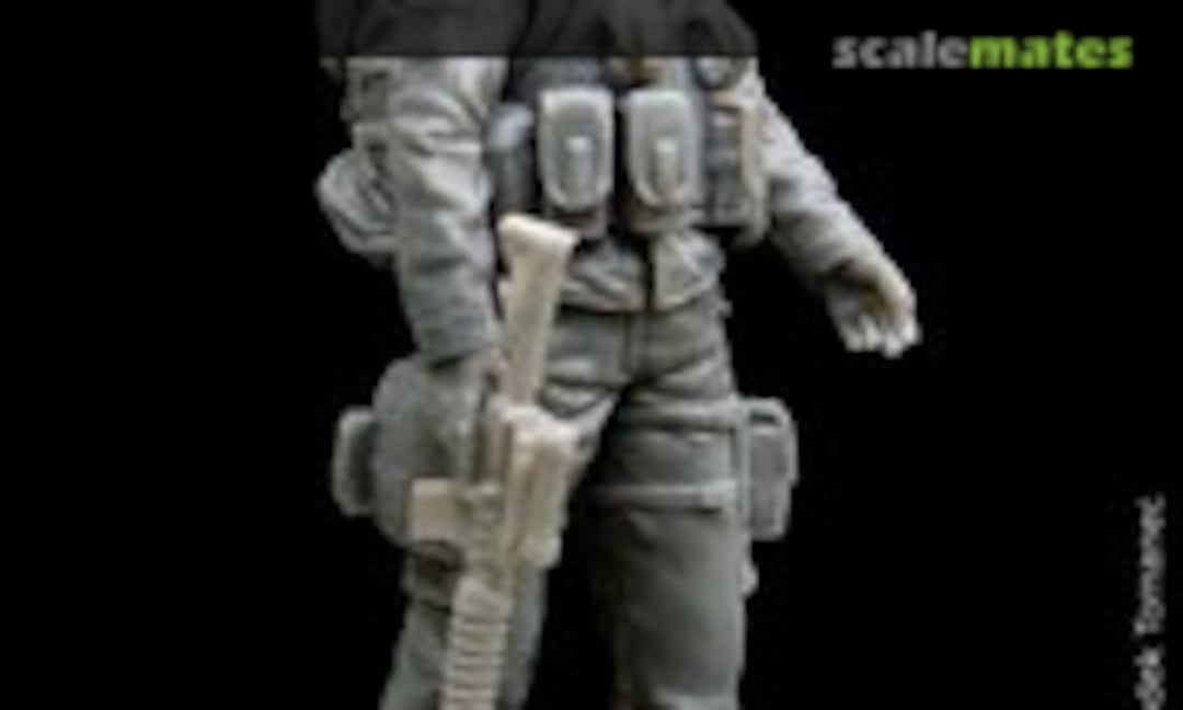1:35 Canadian soldier in Afganistan N°2 (Black Dog F35017) F35017