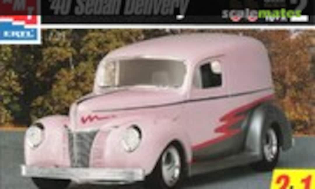 1:25 '40 Sedan Delivery (AMT/ERTL 8215)