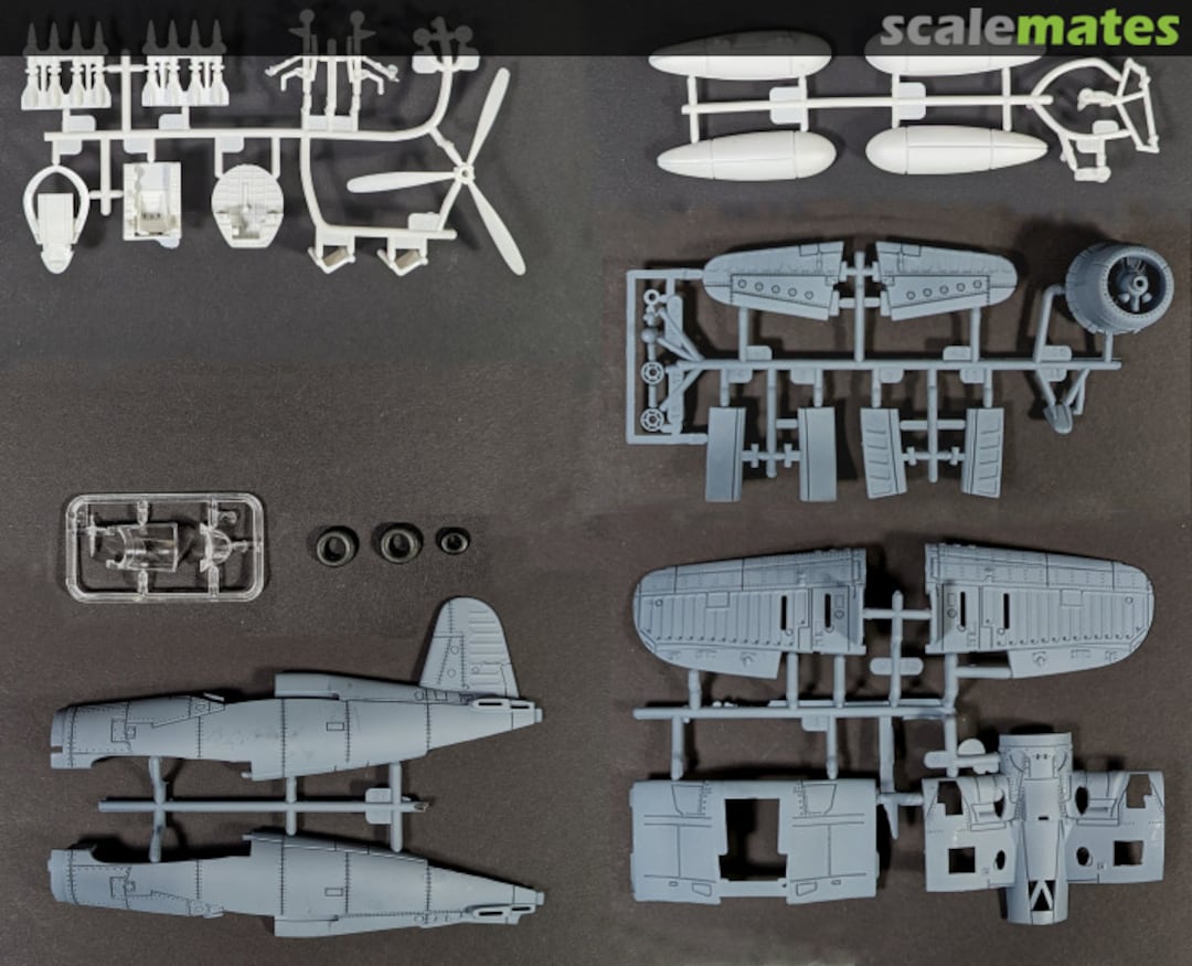 Contents Vought F4U Corsair MM10195-04 No.3 4D MODEL