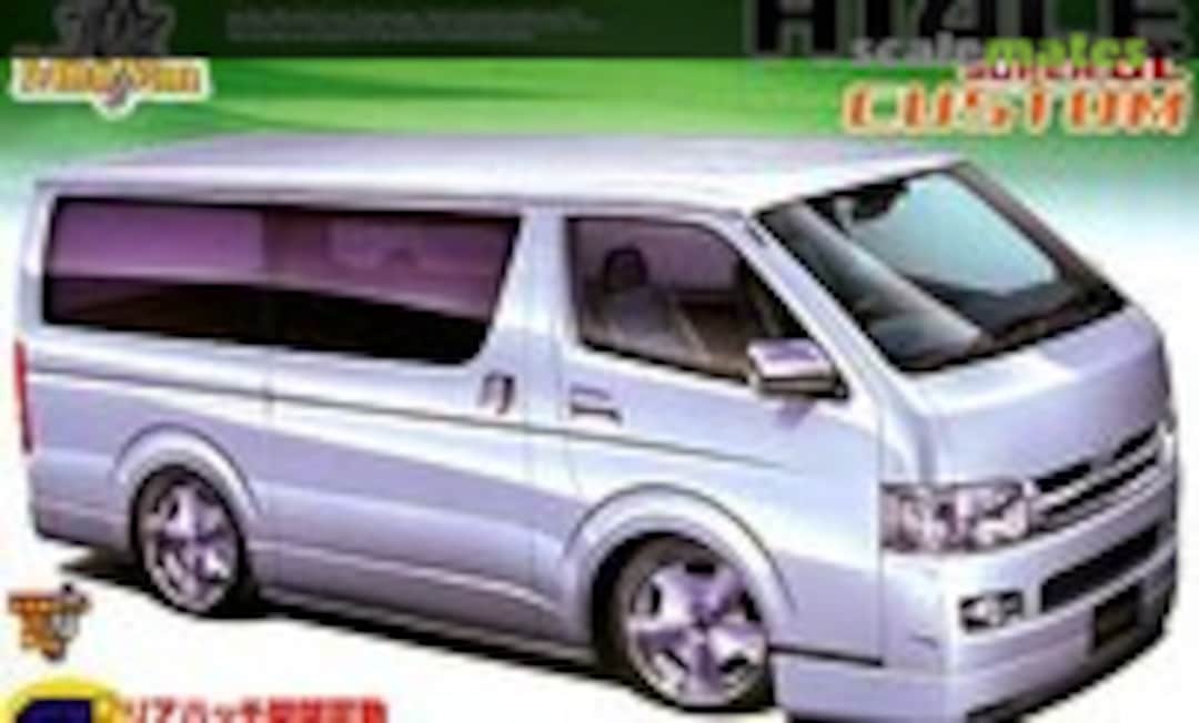 1:24 Toyota HiAce Super GL 2007 Custom (Aoshima 046517)