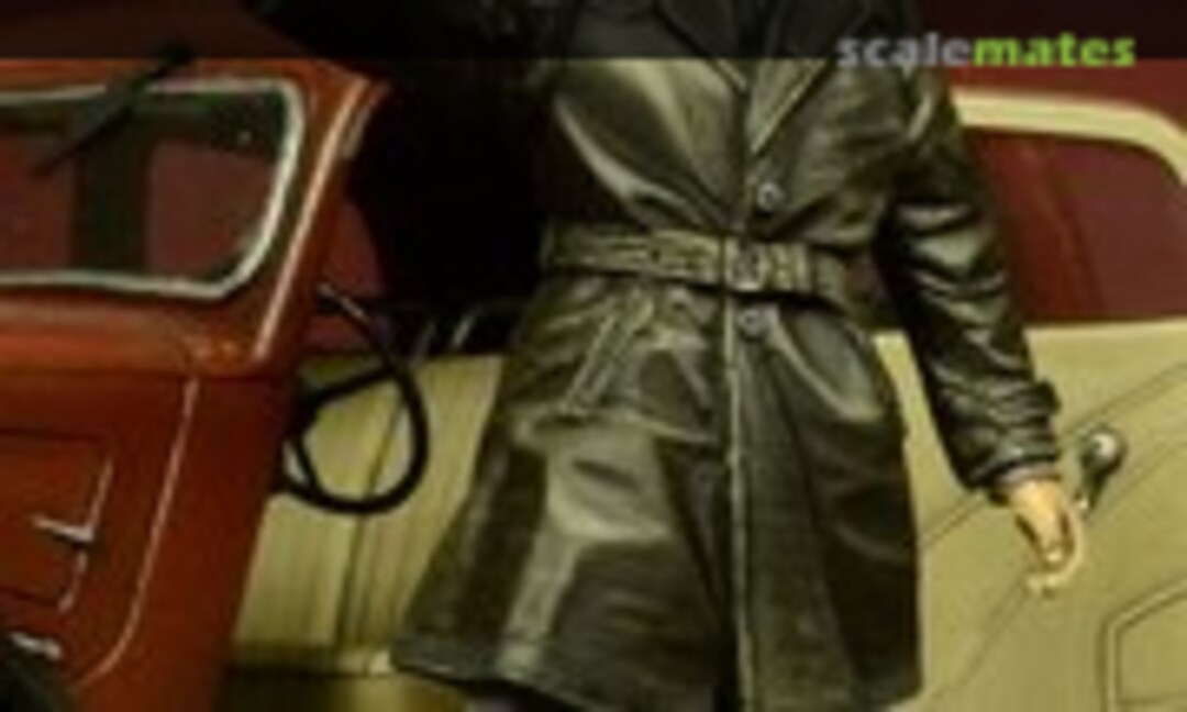 1:35 German SD Officer WWII (D-Day Miniature Studio 35054)