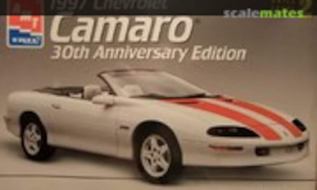 1:25 1997 Chevrolet Camaro 30th Anniversary Edition (AMT/ERTL 8222) 8222