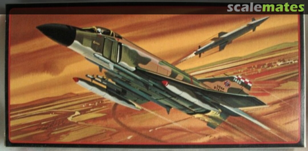 Boxart McDonnell F-4 Phantom II A-655-130 AMT-Hasegawa Boxart McDonnell F-4 Phantom II A-655-130 AMT-Hasegawa