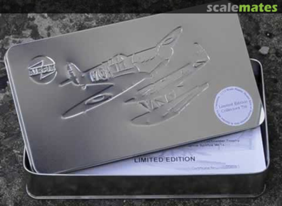 Boxart Limited Edition Collectors Tin 06041 Airfix Boxart Limited Edition Collectors Tin 06041 Airfix