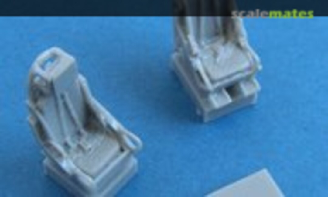 1:72 F-89D/J Scorpion Pilot & Operator's seats (Pavla Models S72085) S72085