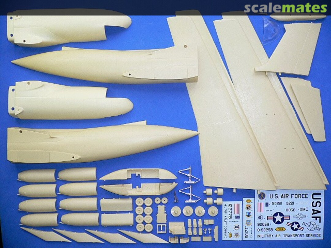 Contents Lockheed C-141A Starlifter AA-2081 Anigrand Craftswork Contents Lockheed C-141A Starlifter AA-2081 Anigrand Craftswork