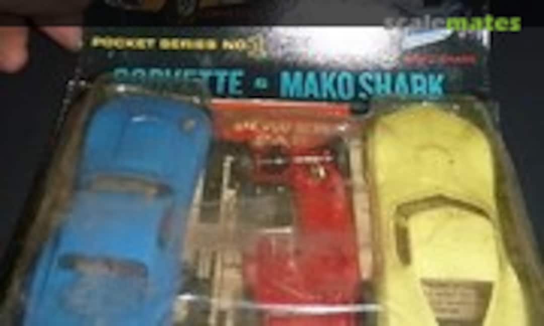 1:25 Corvette and Mako Shark (Korris Kars )