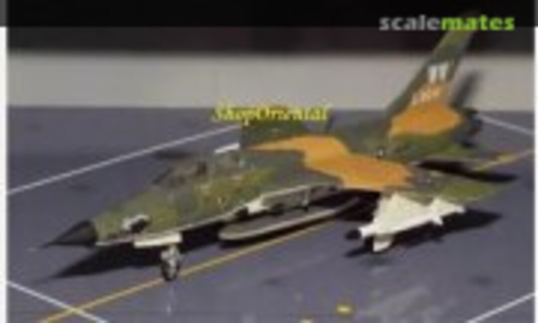 1:144 F-105G, 388th TFW, 561st TFS Wild Weasel (F-Toys 144-3-10)