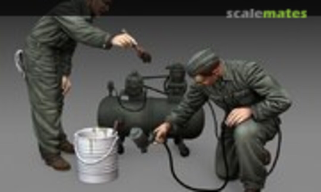 1:35 Soldiers painting (Royal Model 896) 896
