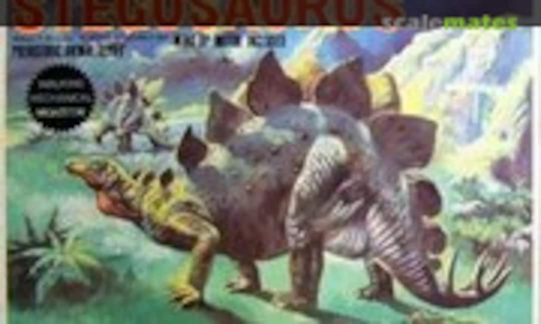 1:35 Stegosaurus (Bandai 8332) 8332