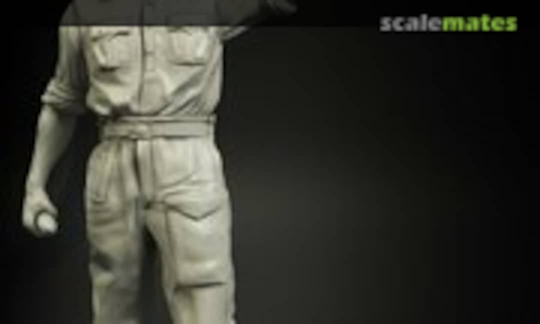 1:35 British RAC North Africa loading 2pdr ammo soldier No.1 (Panzer Art FI35-030) FI35-030