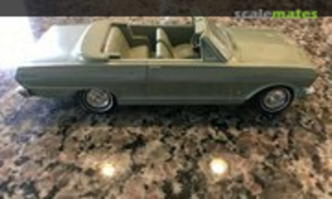 1:25 1962 Chevy II Nova Convertible (AMT )