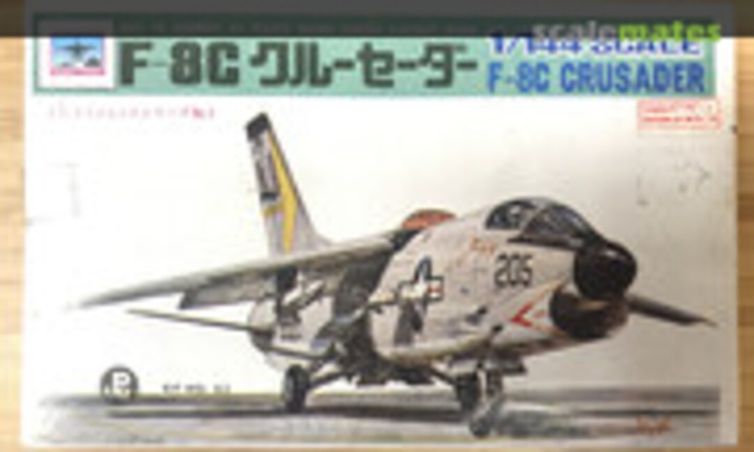 1:144 F-8C Crusader (Huan Chiu A3)