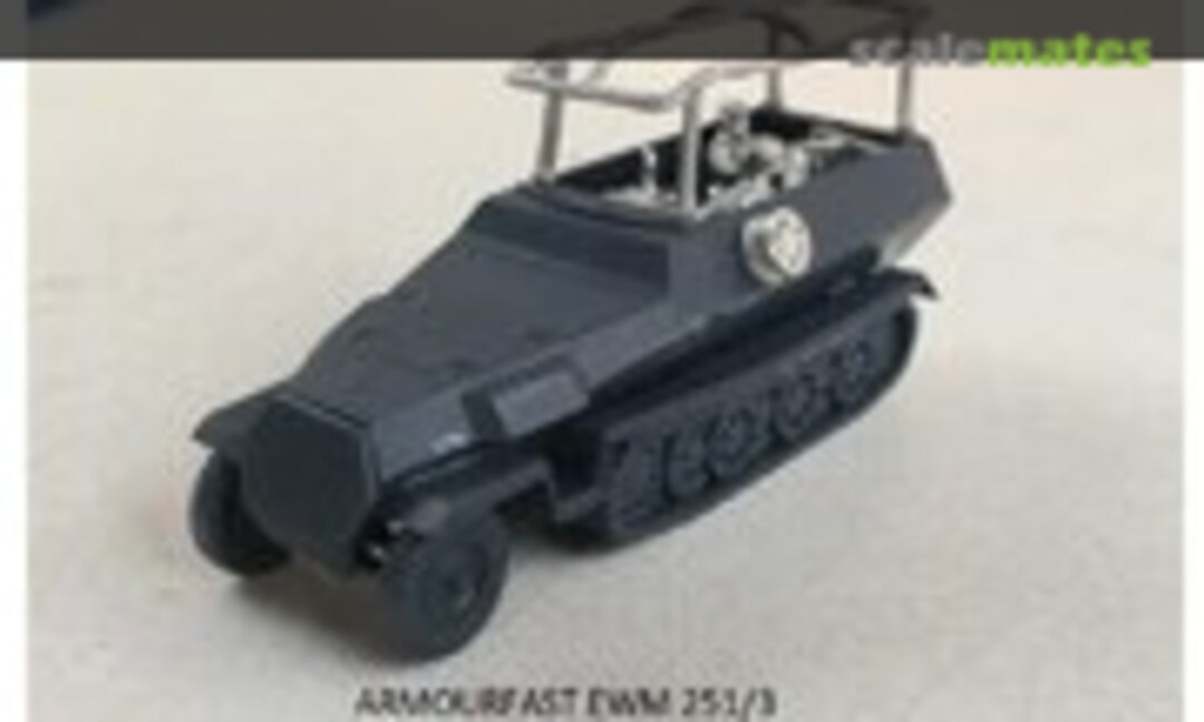 1:72 251/3 Radio Vehicle “Funk Panzerwagon” Conversion Set (Armourfast EWM 251/3) EWM 251/3