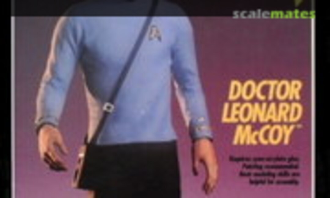 1:6 Doctor Leonard McCoy (AMT/ERTL 8774) 8774