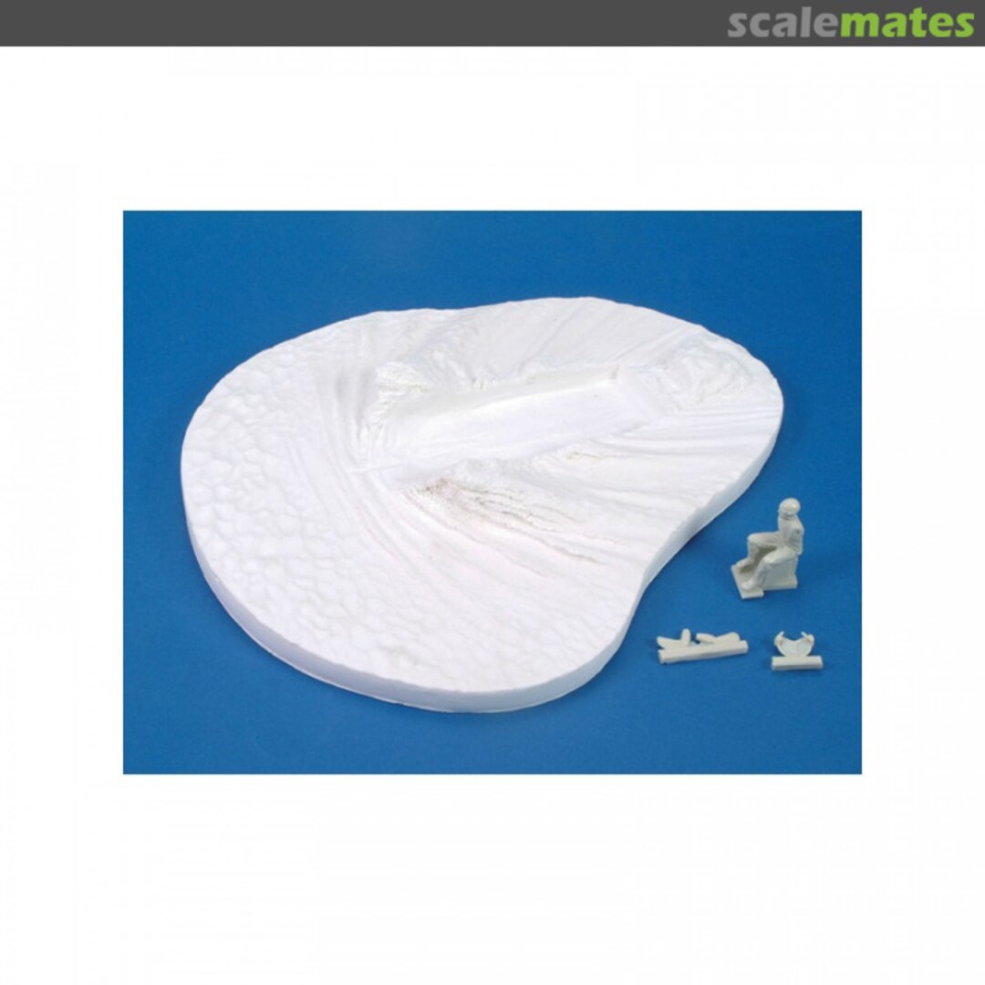 Boxart Sea Section & Figure for "MBT Barchino" 553 Royal Model Boxart Sea Section & Figure for "MBT Barchino" 553 Royal Model