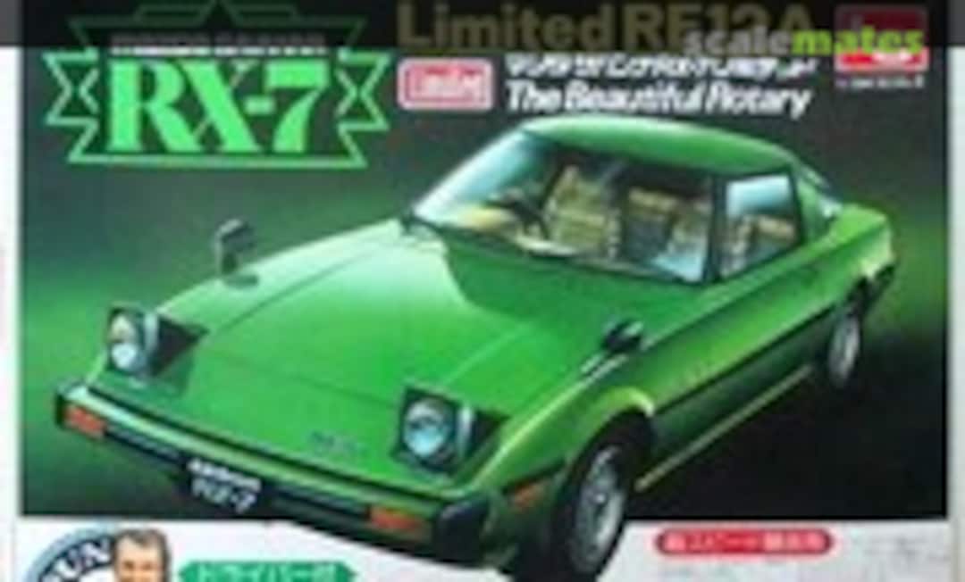 1:24 Mazda Savanna RX-7 (LS C520-500)