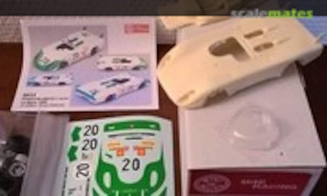 Porsche 908/02 LH Flunder &quot;Cibie&quot; (Mini Racing 633)