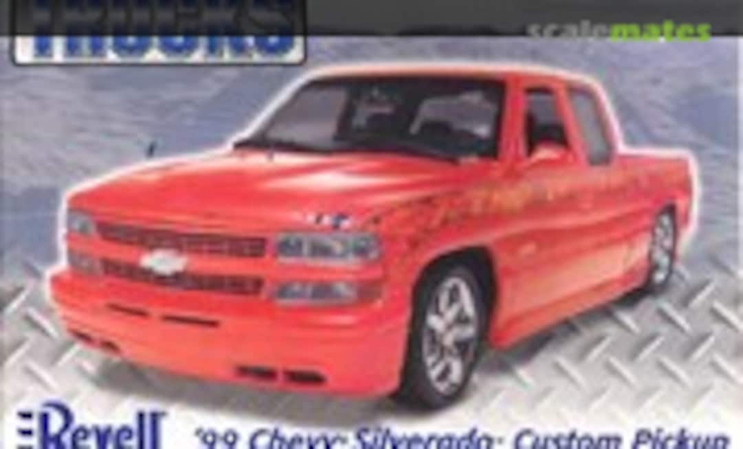 1:25 '99 Chevy Silverado Custom Pickup (Revell 85-7200)