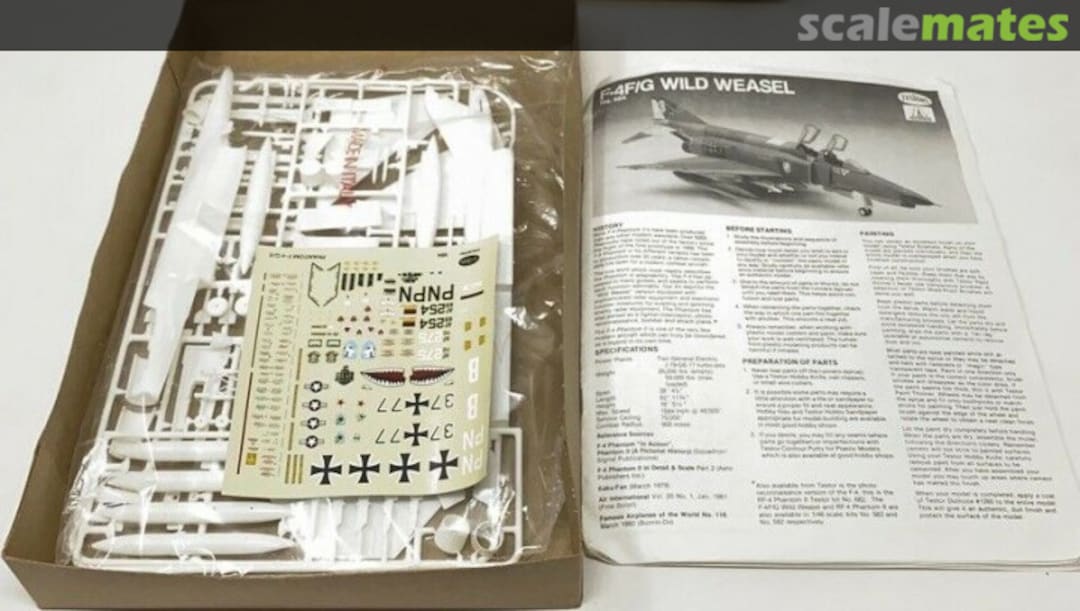 Contents Phantom II F-4G/E/F Wild Weasel 684 Testors/Italeri Contents Phantom II F-4G/E/F Wild Weasel 684 Testors/Italeri