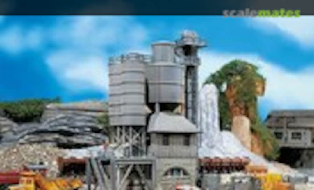 Old concrete mixing plant (Faller 130951)