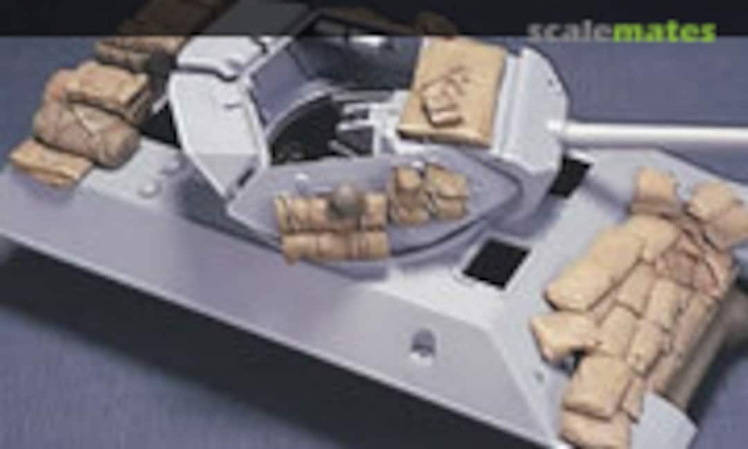 1:35 M10 Accessories & Sandbags (Hobby Fan HF014) HF014