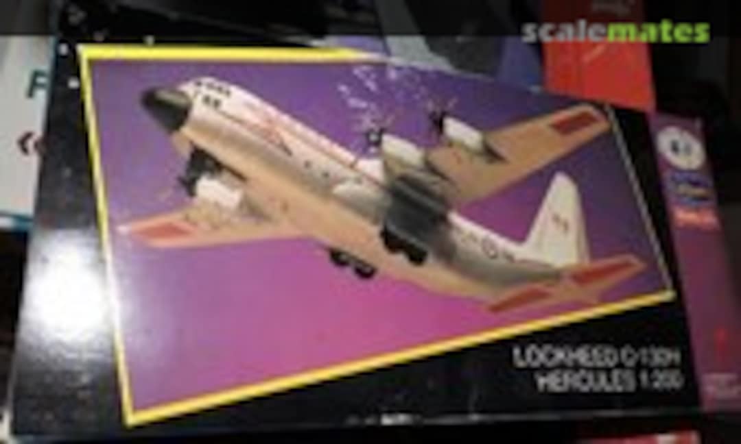 1:200 Lockheed C-130H Hercules (Hasegawa : SI (Shaben Int'l) NTL-H-5)