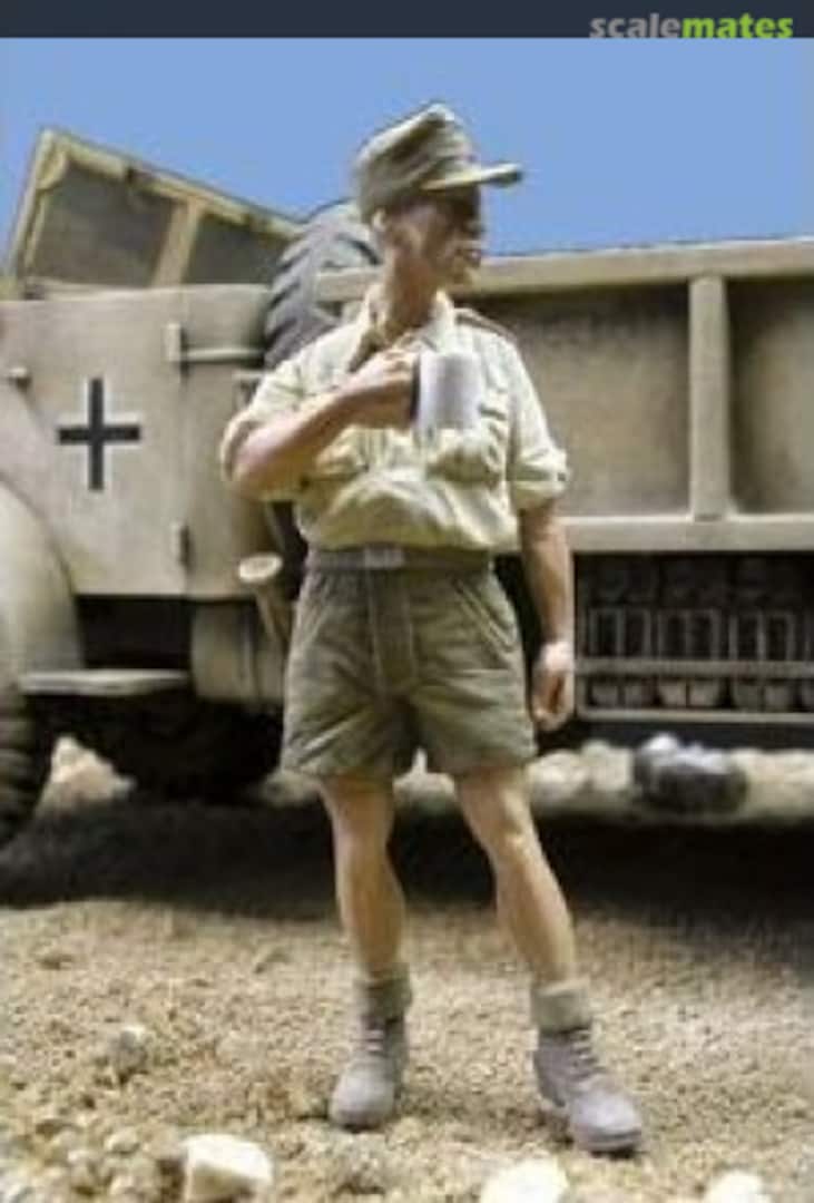 Boxart Afrika Korps Soldier drinking F180 MK35