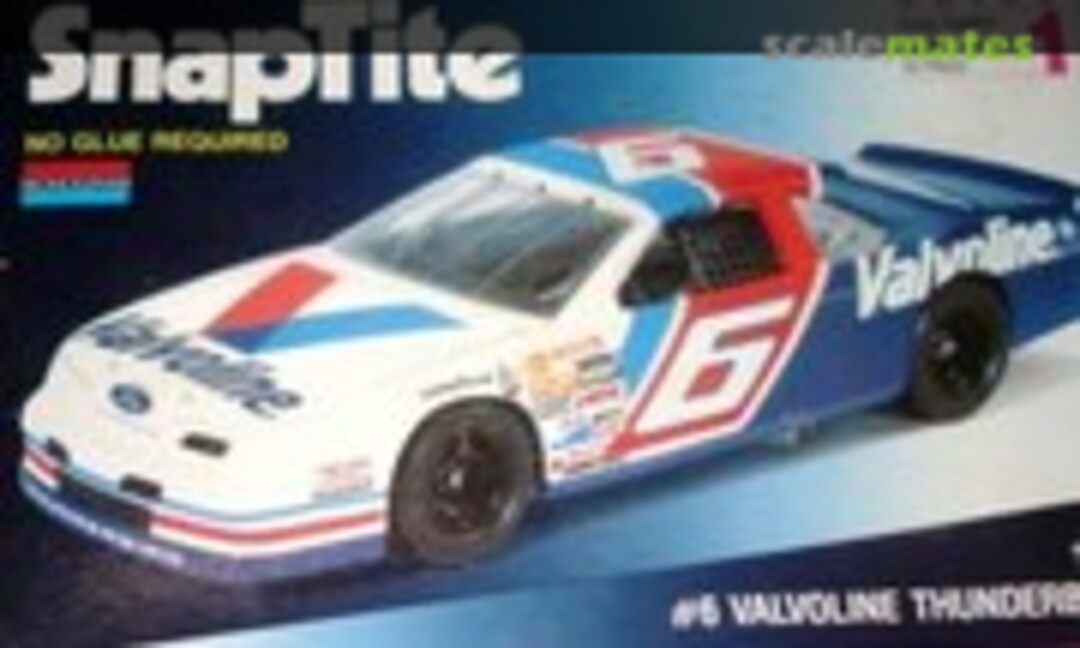 1:32 #6 Valvoline Thunderbird (Monogram 1087)