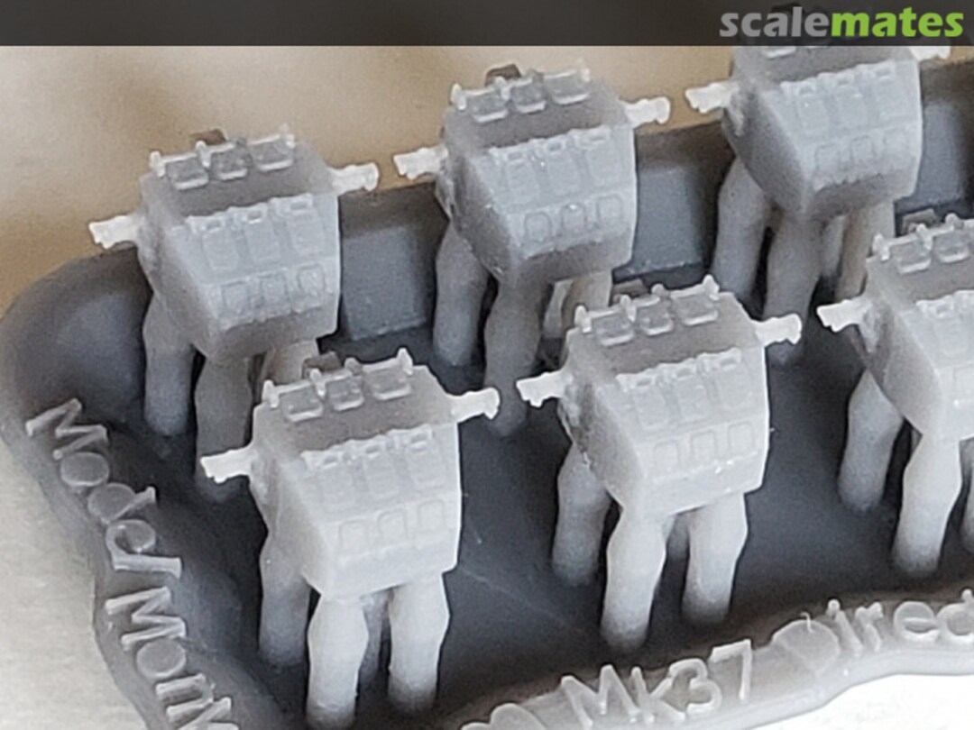 Boxart Mk.37 Fire Control Directors, "Angle-Back" 700-Mk37 angle Model Monkey Boxart Mk.37 Fire Control Directors, "Angle-Back" 700-Mk37 angle Model Monkey