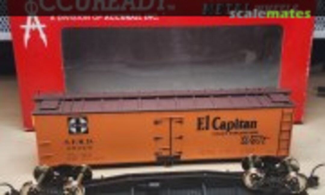 Santa Fe Wood 40 ft Refrigerator Car (Accurail #94817)