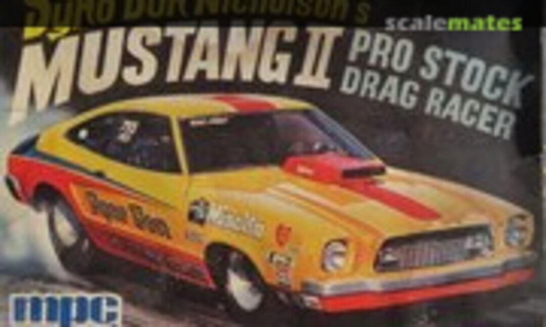 1:25 Mustang II Pro Stock Drag Racer (MPC I-1764)