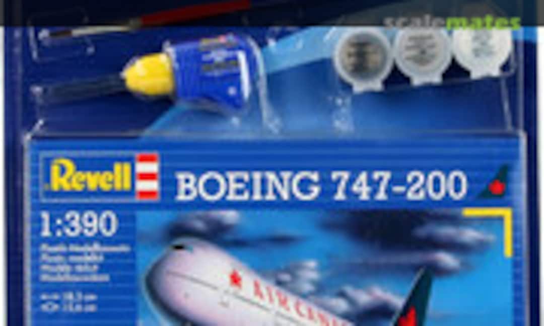 1:390 Boeing 747-200 `Air Canada` (Revell 64210)